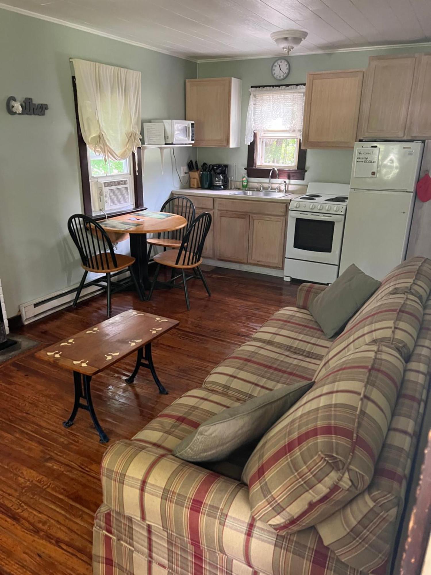 Echo Valley Cottages Coolbaugh Екстер'єр фото